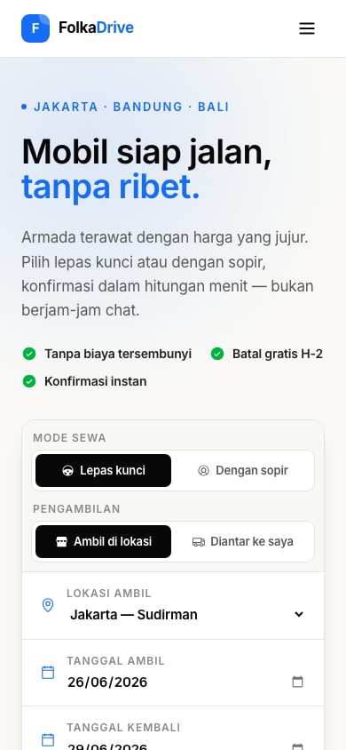 Website rental mobil tampil rapi di layar ponsel